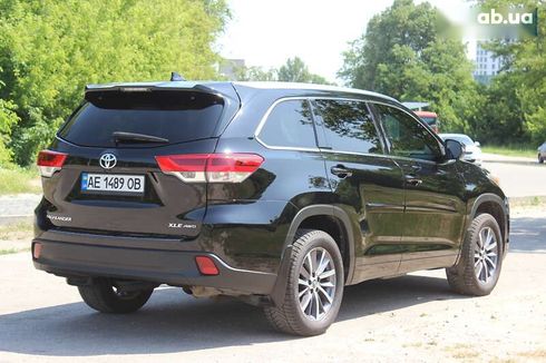Toyota Highlander 2017 - фото 12