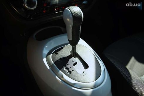 Nissan Juke 2016 - фото 17
