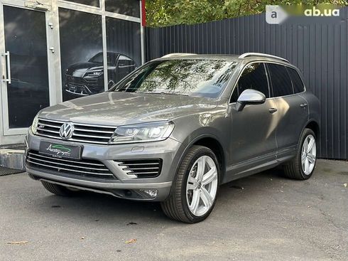 Volkswagen Touareg 2015 - фото 6