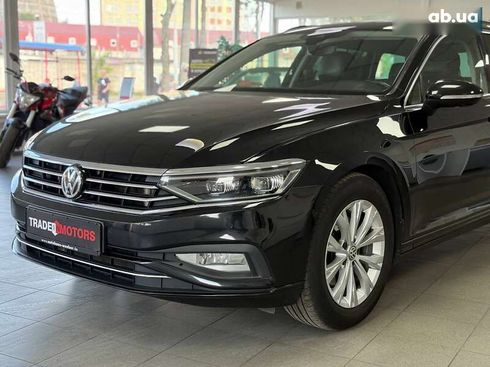 Volkswagen Passat 2019 - фото 6