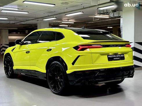 Lamborghini Urus 2020 - фото 17