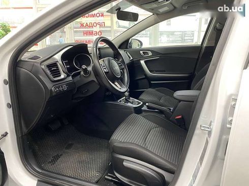 Kia Cee'd 2022 - фото 17