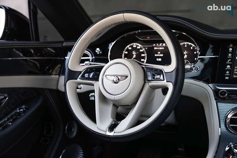 Bentley Continental GT 2018 - фото 19