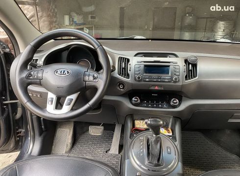 Kia Sportage 2011 черный - фото 10
