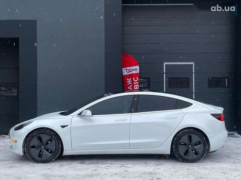 Tesla Model 3 2019 - фото 6
