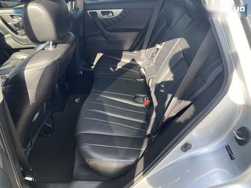 Infiniti QX70 2015 - фото 12