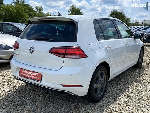 Volkswagen e-Golf 2020 - фото 15