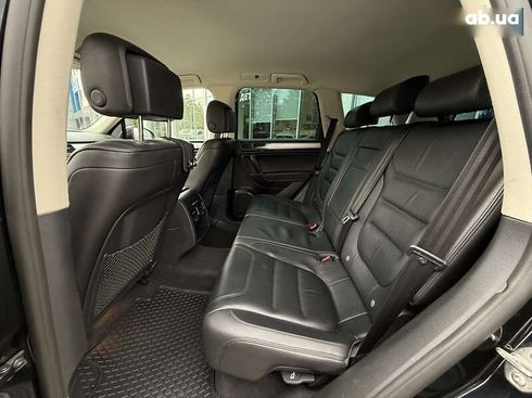 Volkswagen Touareg 2017 - фото 18