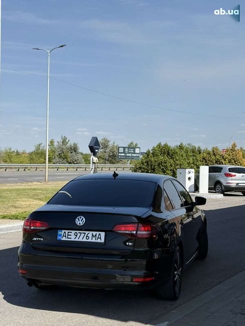 Volkswagen Jetta 2016 - фото 4