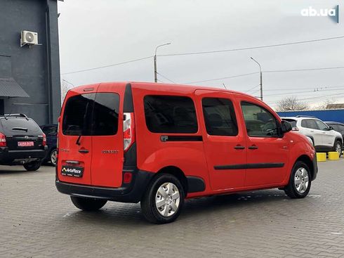 Renault Kangoo 2018 - фото 19