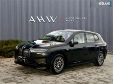 Продаж вживаних BMW iX 2022 року - купити на Автобазарі