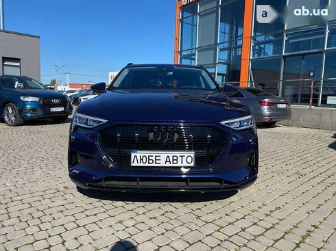 Audi E-Tron 2021 - фото 2