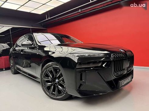 BMW 7 серия 2024 - фото 11