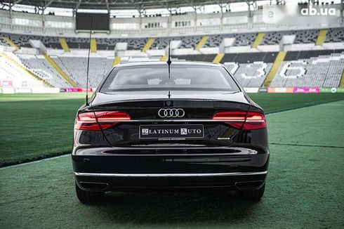 Audi A8 2017 - фото 14