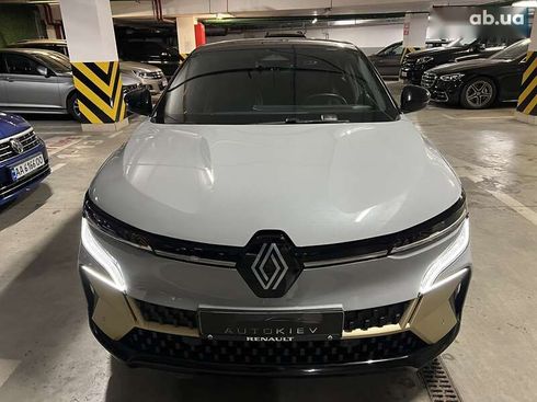 Renault Megane 2022 - фото 3