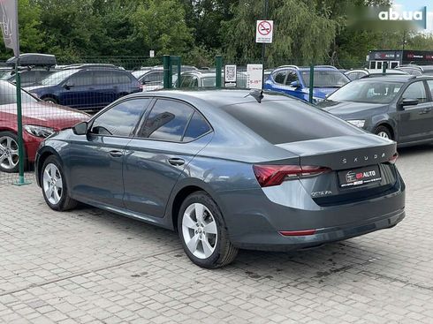 Skoda Octavia 2020 - фото 21