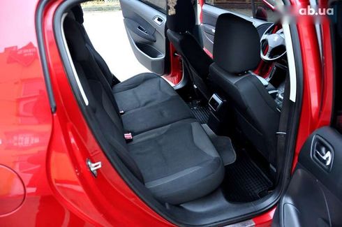 Peugeot 308 2012 - фото 13