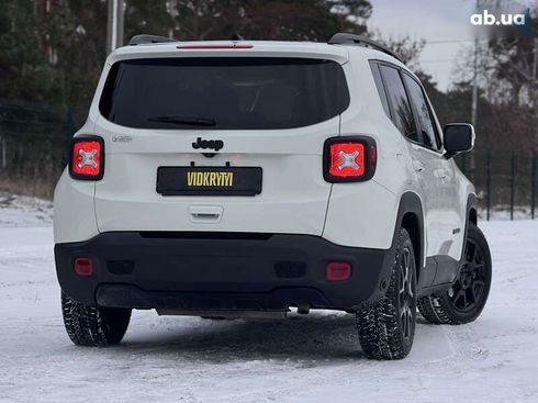 Jeep Renegade 2019 - фото 14