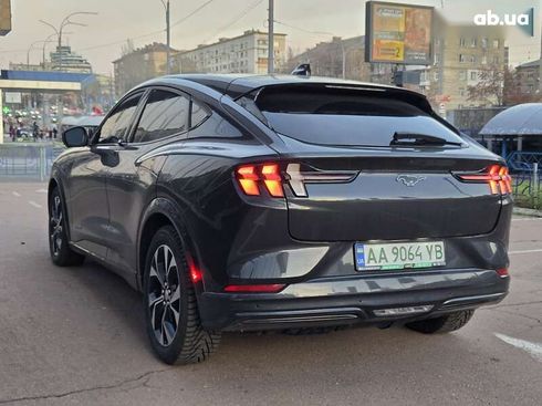 Ford Mustang Mach-E 2021 - фото 5