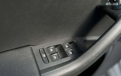 Skoda Octavia 2019 - фото 17