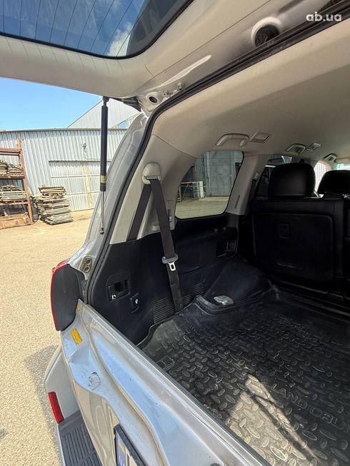 Toyota Land Cruiser 2012 - фото 13