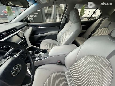 Toyota Camry 2017 - фото 21