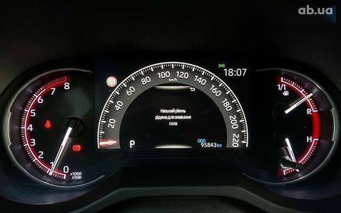 Toyota RAV4 2020 - фото 14