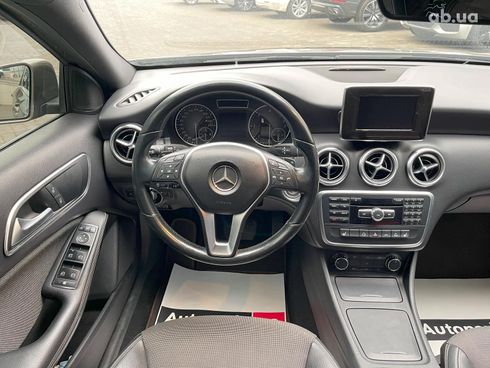 Mercedes-Benz A-Класс 2014 коричневый - фото 15