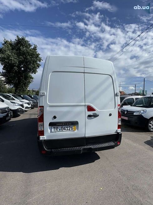 Renault Master 2017 - фото 9