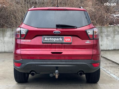 Ford Escape 2016 красный - фото 8