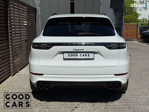 Porsche Cayenne 2018 - фото 12