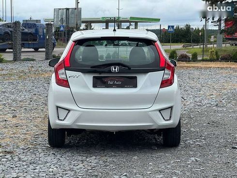 Honda Fit 2018 - фото 4