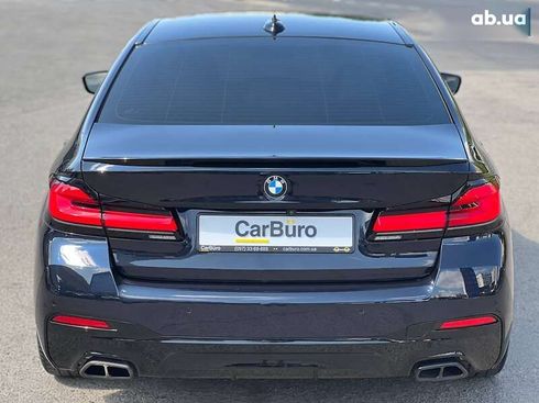 BMW 5 серия 2021 - фото 14