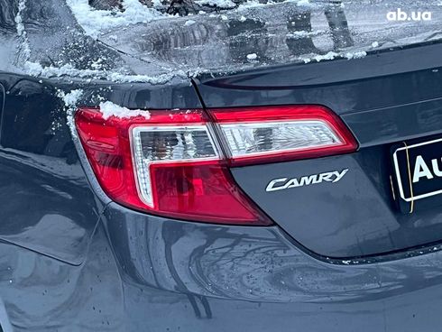 Toyota Camry 2013 черный - фото 10