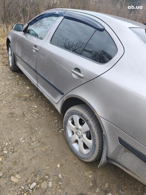 Skoda Octavia 2008 бежевый - фото 6