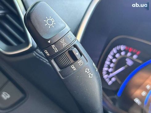 Hyundai Santa Fe 2020 - фото 25