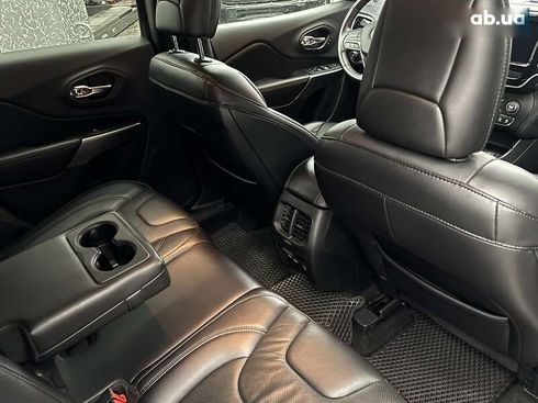 Jeep Cherokee 2019 - фото 13