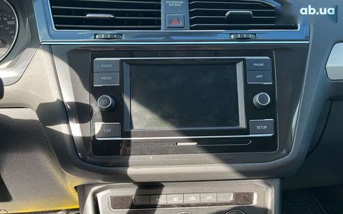 Volkswagen Tiguan 2017 - фото 11
