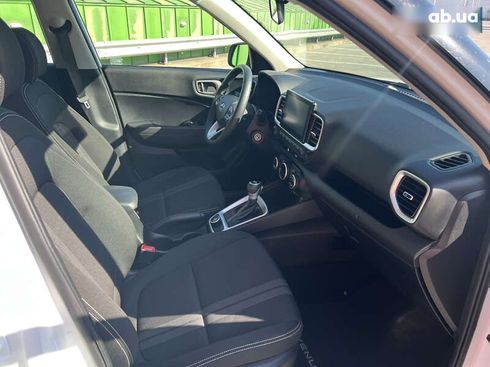 Hyundai Venue 2020 - фото 30