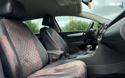 Volkswagen Passat 2012 - фото 16