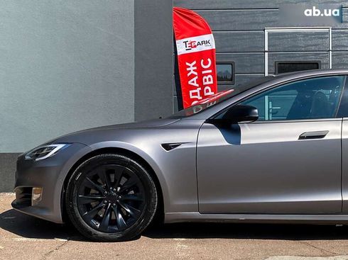 Tesla Model S 2019 - фото 5