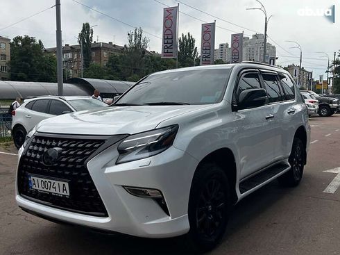 Lexus GX 2020 - фото 8