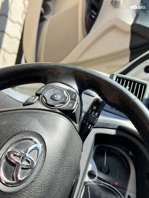 Toyota Venza 2015 - фото 16