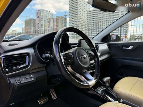 Kia Stonic 2020 - фото 14