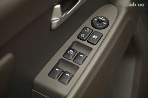 Kia Sportage 2011 - фото 18