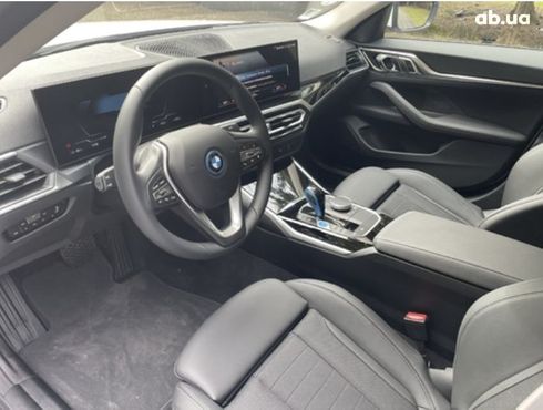 BMW i4 2023 - фото 9