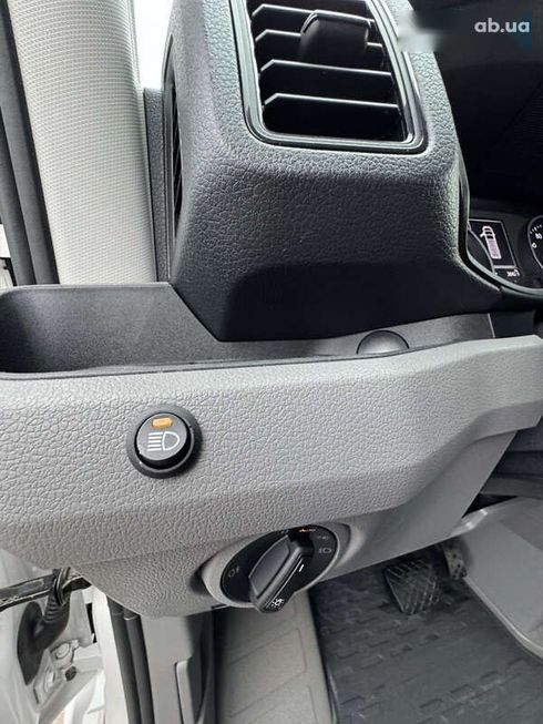 Volkswagen Crafter 2020 - фото 19