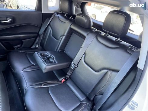 Jeep Compass 2018 - фото 28