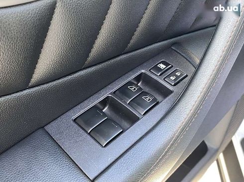Infiniti QX70 2015 - фото 22