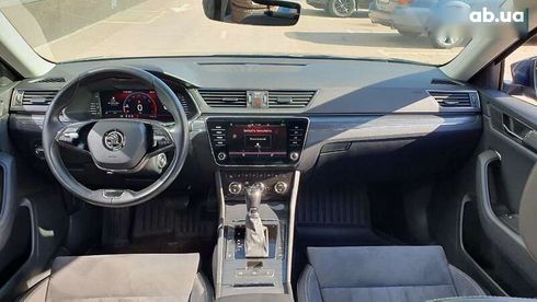 Skoda Superb 2021 - фото 8